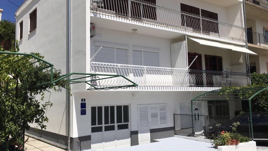 פודסטראנה Apartment Satus מראה חיצוני תמונה