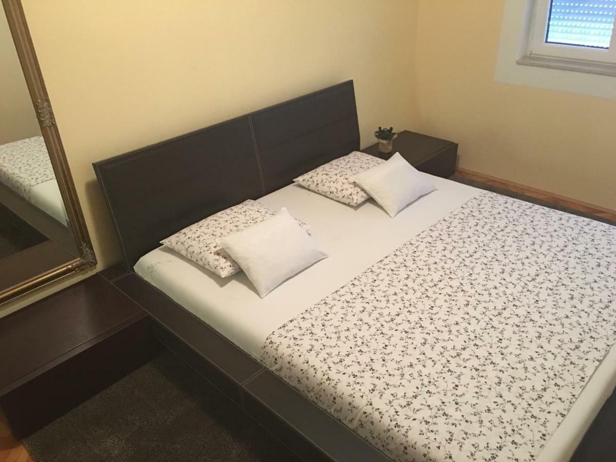פודסטראנה Apartment Satus מראה חיצוני תמונה